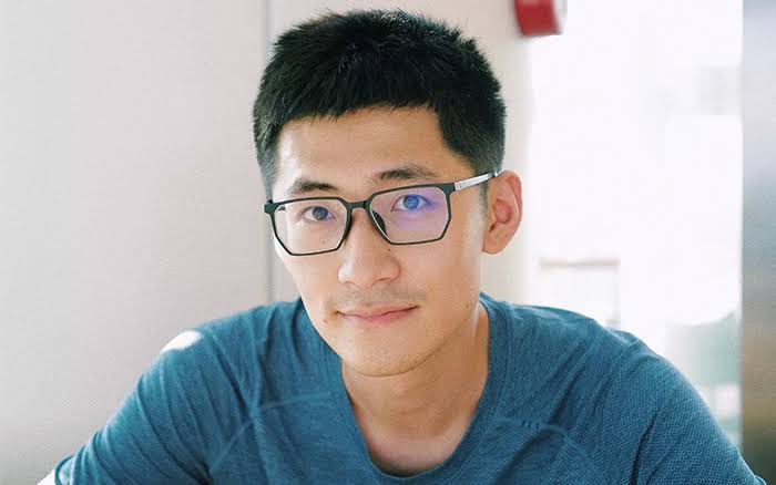 yibingdebing's tweet image. 时间线上全是Tim，我对他唯一的印象就是，他长得跟前两年那个硅谷杀妻案的那个凶手很像。🤣🤣