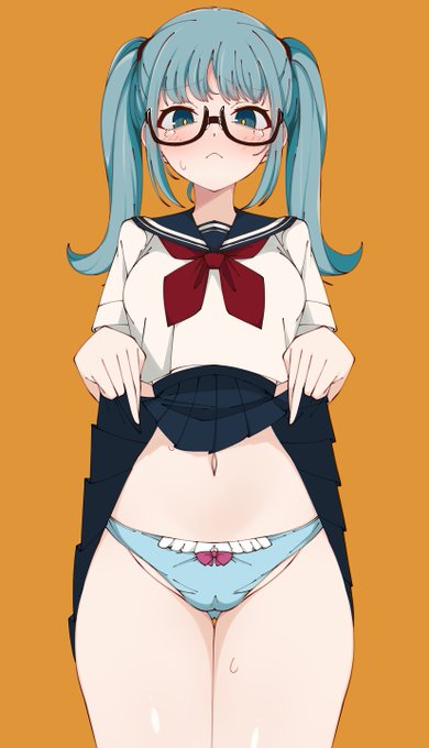 シンデレラ39さん、土下座したらパンツ見せてくれそうで好き🔞 