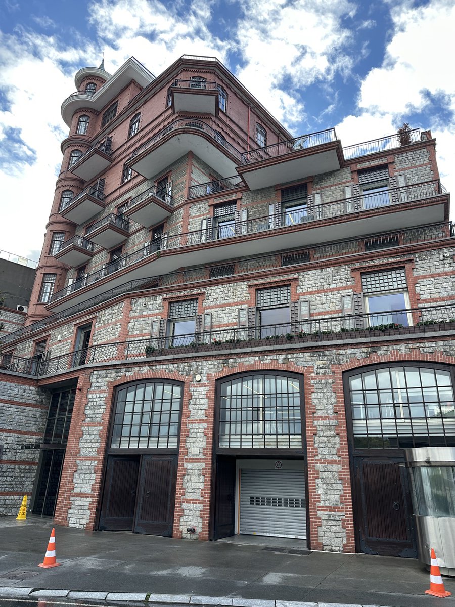 onderkayaistan1's tweet image. Rumelihisarında Perili köşk olarak da bilinen Yusuf Ziya Paşa köşkü