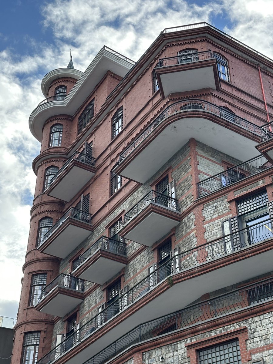 onderkayaistan1's tweet image. Rumelihisarında Perili köşk olarak da bilinen Yusuf Ziya Paşa köşkü