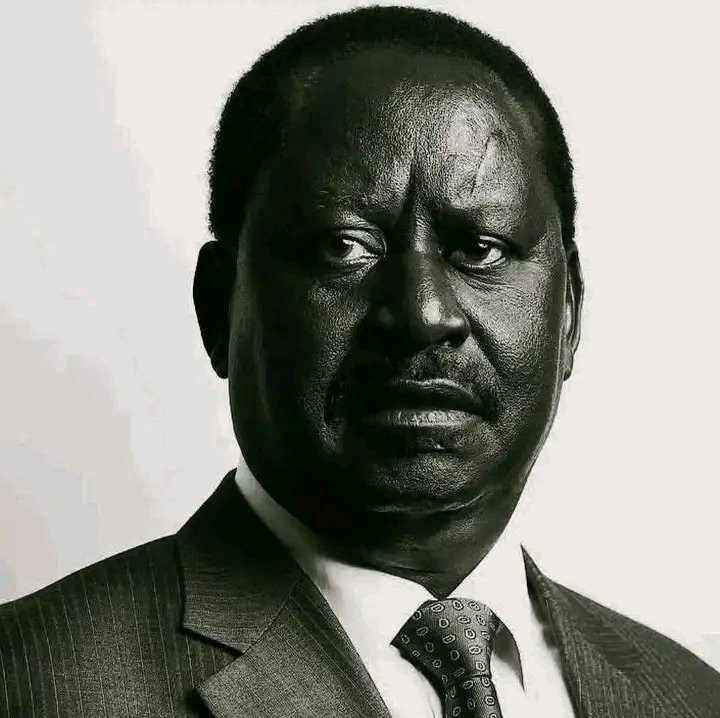 MuriraKinoti's tweet photo. 𝗔 𝗛𝗲𝗿𝗼 𝗥𝗲𝘀𝘁𝘀, 𝗮 𝗟𝗲𝗴𝗮𝗰𝘆 𝗟𝗶𝘃𝗲𝘀 𝗢𝗻

May his soul rest in eternal peace.
On behalf of my 𝗳𝗮𝗺𝗶𝗹𝘆 and the 𝗞𝗨𝗥𝗔 𝗳𝗿𝗮𝘁𝗲𝗿𝗻𝗶𝘁𝘆, I convey heartfelt condolences to the family of the late 𝗥𝘁. 𝗛𝗼𝗻. 𝗥𝗮𝗶𝗹𝗮 𝗔𝗺𝗼𝗹𝗼 𝗢𝗱𝗶𝗻𝗴𝗮
 a true son of Kenya whose legacy will live on.
@KURAroads @Railajunior