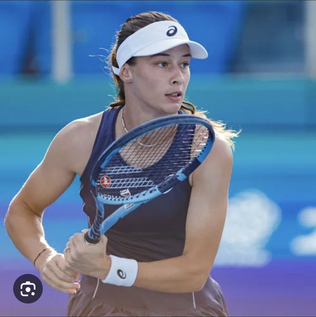 Ningbo Wta turnuvasında bir önceki maç uzadığı için Zeynep Sönmez-Ajla Tomljanovic mücadelesi 11.20 gibi başlayacak. Maçın anlatımında <a href="/beINSPORTS_TR/">beIN SPORTS Türkiye</a> Max 1 (82. Kanal) birlikteyiz.