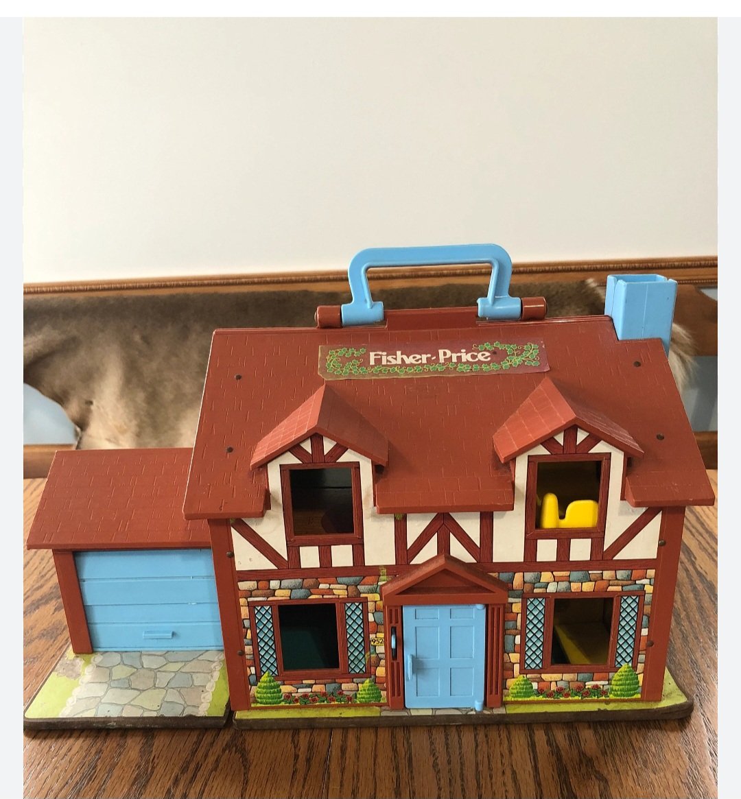 deakstarenious's tweet photo. @therealmissjo I loved the garage, also had the house and the ferris wheel. So sturdy, definitely not like toys of today! https://t.co/RNeUHT5Vph
