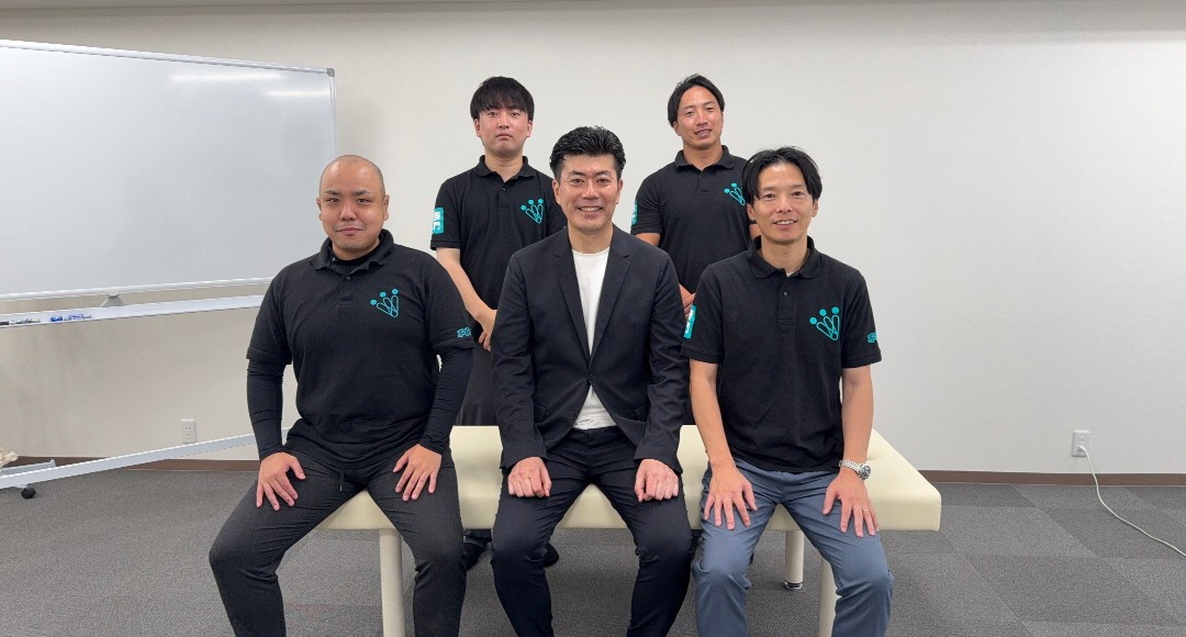 indomitable_76's tweet photo. 医療連携ラボ

M.DEMTALOFFICEの前田先生にご登壇いただきました。

貴重なお話をたくさんご教示いただきまし���。

第2回目の開催も決まったので、
紡いでいただいたご縁に感謝して取り組んで行きたいと思います。 https://t.co/fboZJvCnHo