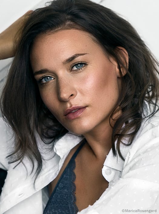 celebcrush4922's tweet photo. Happy Birthday Josefin Asplund 🎂🎊
#HappyBirthday #Josefin #Asplund #JosefinAsplund https://t.co/rYHNYbLvLf