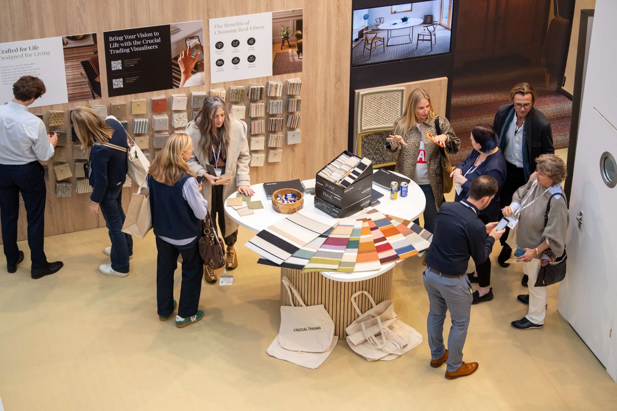 Decorex_Intl's tweet image. 🎉 We&apos;re getting ready to open for the final day of #Decorex2025!

🎟 Doors open at 10 AM, the lights are glowing - join us for one final flourish.

#Decorex2025 #DesignTalks #MakingSpaces #VIPLounge #LuxuryInteriors #DesignCommunity #InteriorDesign