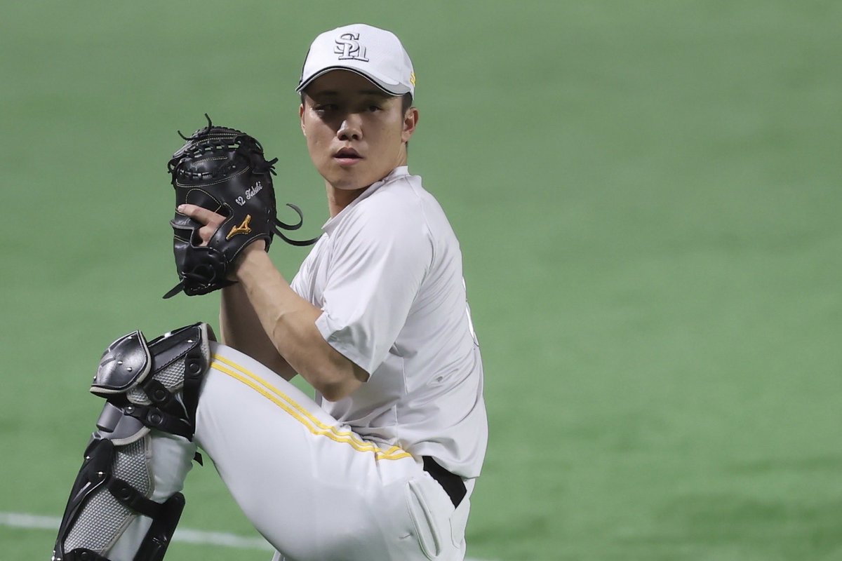 【スタメン】
10月15日、日本ハム戦

CSファイナルステージ第1戦

1左 #柳田悠岐
2右 #柳町達
3三 #栗原陵矢
4一 #中村晃
5中 #牧原大成
6遊 #今宮健太 
7指 #山川穂高
8捕 #海野隆司
9二 #野村勇
投 #リバン・モイネロ

#sbhawks #鷹フル