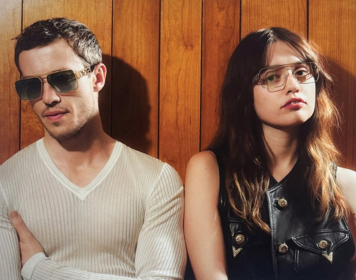 🔴 Joseph Quinn and Aimee Lou Wood for Versace.