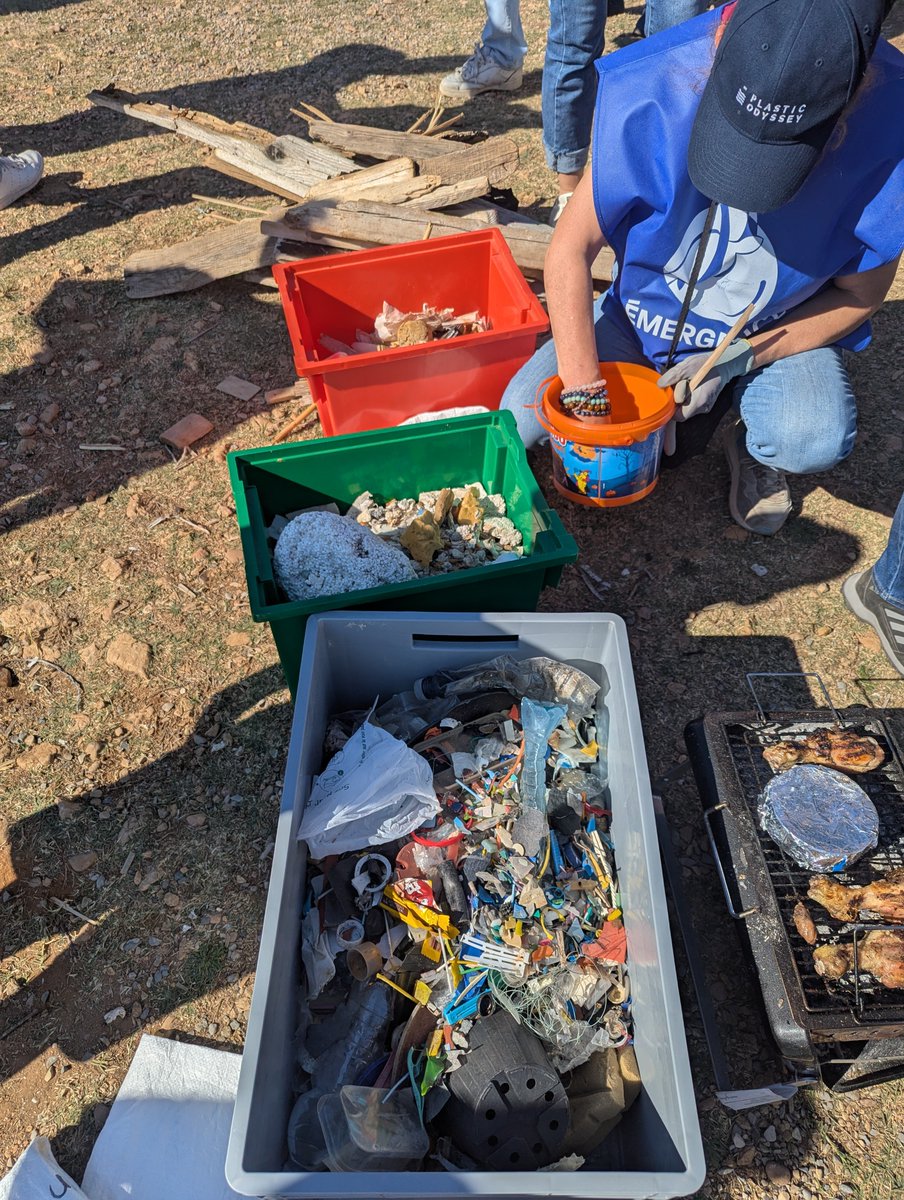 Pacte Lucia : retour sur une action éco-citoyenne 💙

Dans le cadre du Pacte Lucia, une opération Clean &amp; Collect a eu lieu sur la plage de la Garoupe à Antibes.
Labellisée par le Ministère de l’Écologie dans le cadre du programme “La Mer en Commun”, cette action de science