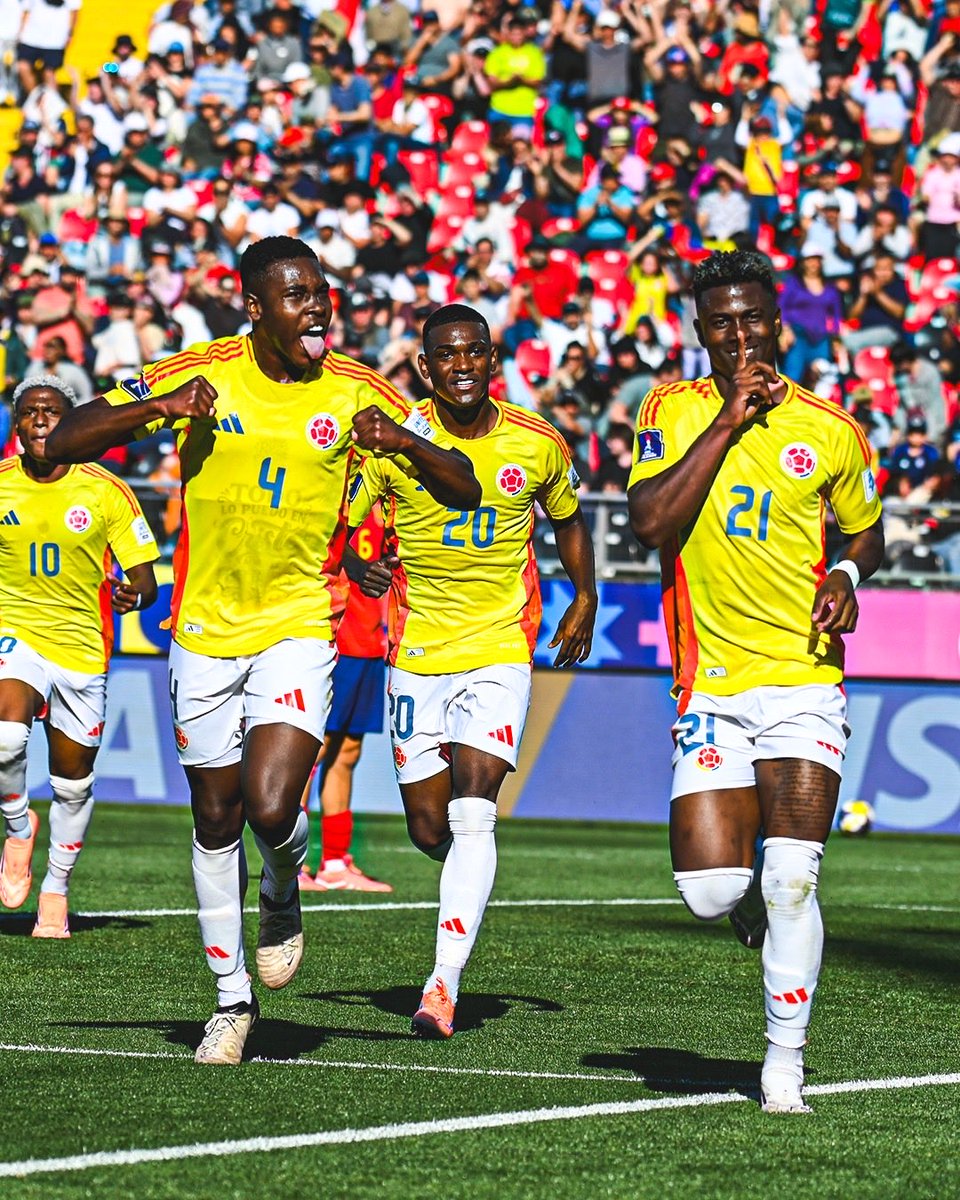LA TRICOLOR BUSCARÁ LA PRIMERA FINAL DE SU HISTORIA:

Colombia 🇨🇴 vs. Argentina 🇦🇷
⌚ 6:00 PM (HORA COL)
📍 Santiago de Chile
#FIFAU20WC

🟨🟨🟨🟨🟨🟨
🟦🟦🟦🟦🟦🟦
🟥🟥🟥🟥🟥🟥
