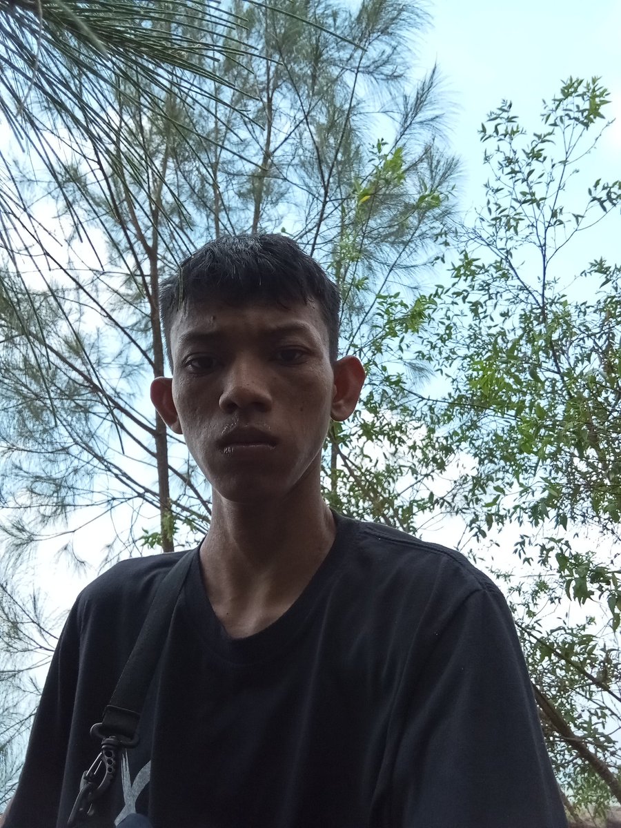 Al76743bernad's tweet photo. Mode trail run 3 loop Puthuk siwur https://t.co/31QIgIM6sy