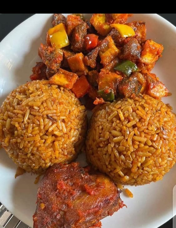 MyHeartcode's tweet image. Carry one plate, First or Second plate?😊