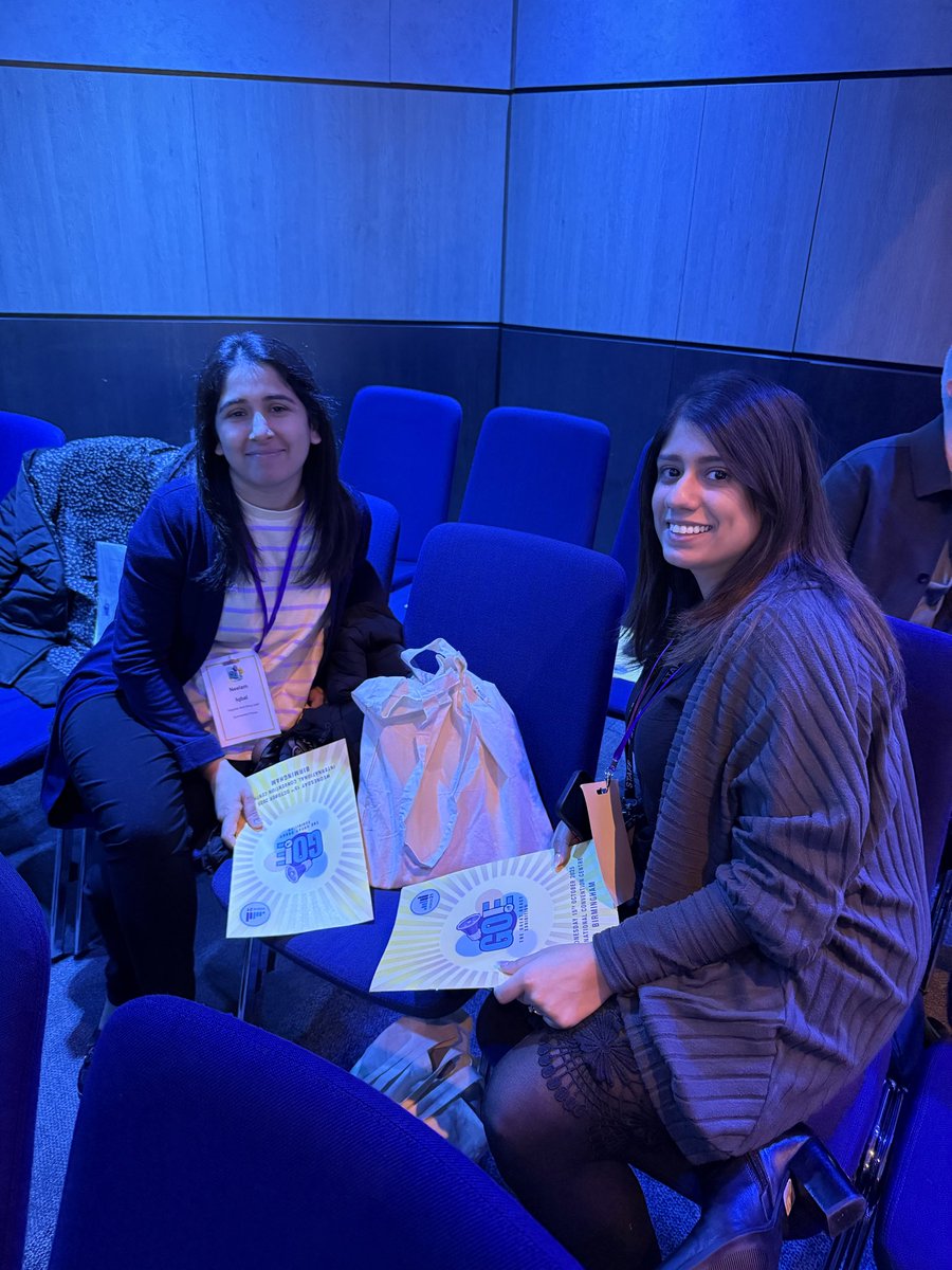 leighprimaryHT tweet media