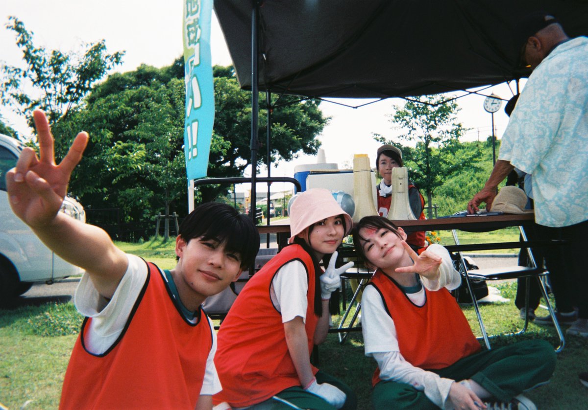 talent_databank's tweet image. 長尾謙杜&山田杏奈がインスタントカメラで撮影し合いっこ!
映画『恋に至る病』キャストの笑顔と思い出溢れる写真&お気に入りの一枚を選ぶ特別映像も同時解禁
▼詳細はこちら
talent-databank.co.jp/special/topics…
#恋に至る病 @KiY_movie
