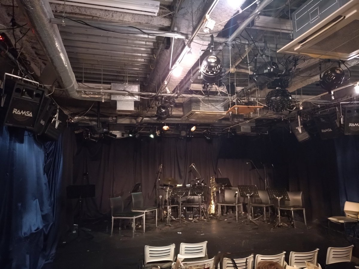 kikurin426s's tweet image. 10/13 #WindWorks  のポップスコンサートへ行ってきました🎶
3回目の参加、今回も少人数とは思えない吹奏楽の迫力✨各楽器を活かしたソロ、吹奏楽ならではの名曲も2曲とも聴けて,笑いもたっぷりの楽しい時間でした☺️