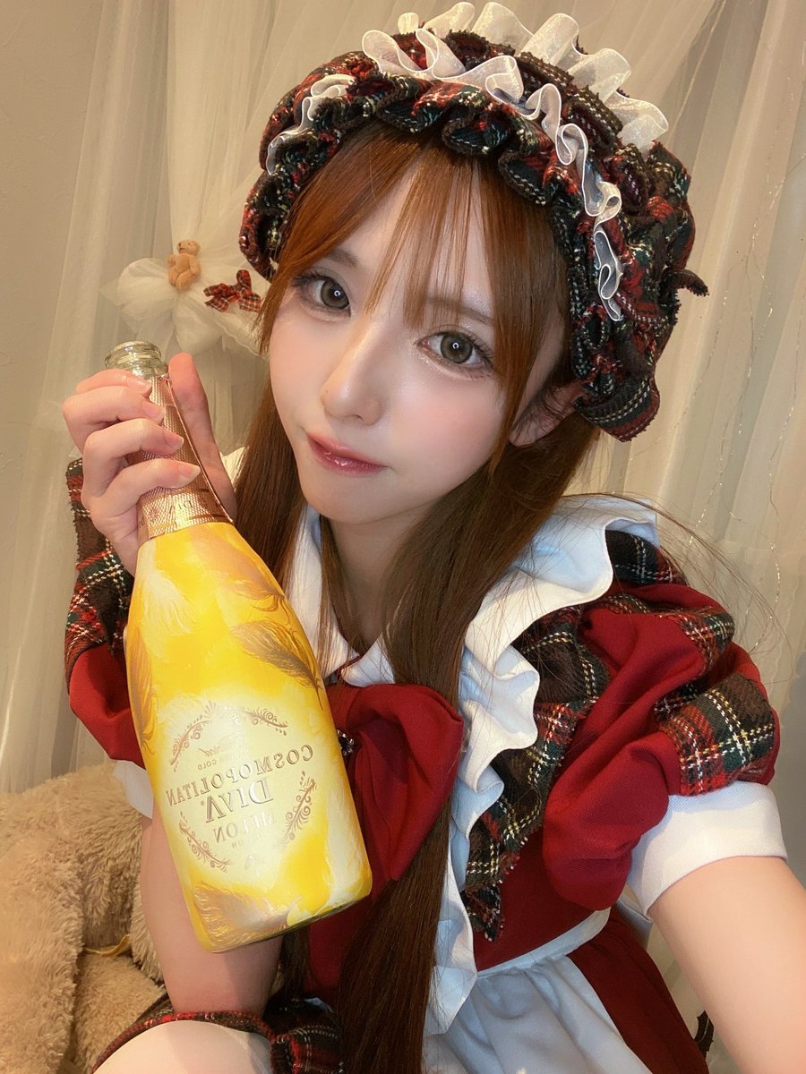 10/9おきゅおわち！
お久しぶりー！のごしゅたくさんでびっくりでした😠忘れないでくれてるのうれしいですありがとう(o_&lt;)b ⟢酔っ払い失礼しました