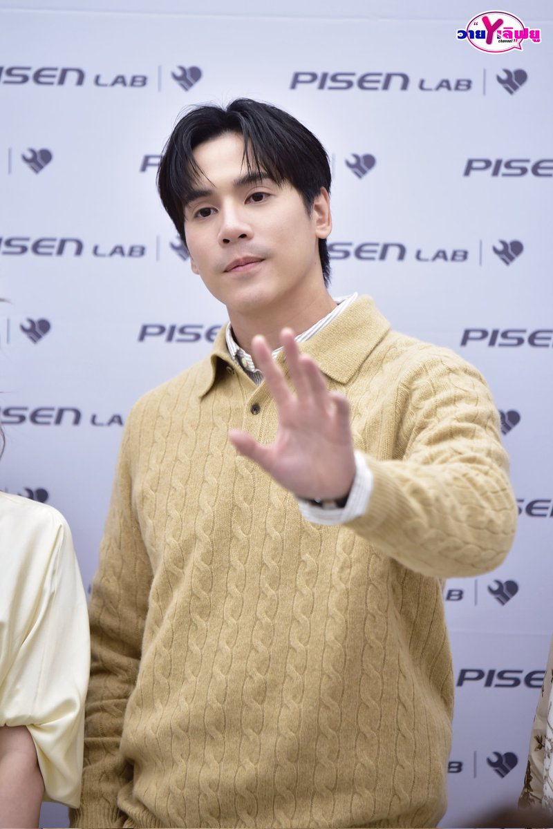 Yloveyouchannel's tweet photo. ชุดเหลืองออร่าจับ ✨️"เจษ เจษฎ์พิพัฒ" ร่วมเปิดงาน "GRAND OPENING OF #PISENLAB FLAGSHIP STORE" เปิดตัวแฟล็กชิป สโตร์  ที่ ช็อป PISEN LAB ชั้น 4 ศูนย์การค้าเซ็นทรัลเวิลด์ ✨️🌟

CONGRATS PISEN X JES

#PISENLabxJES
#jesjpp https://t.co/vTbNgbEzfD