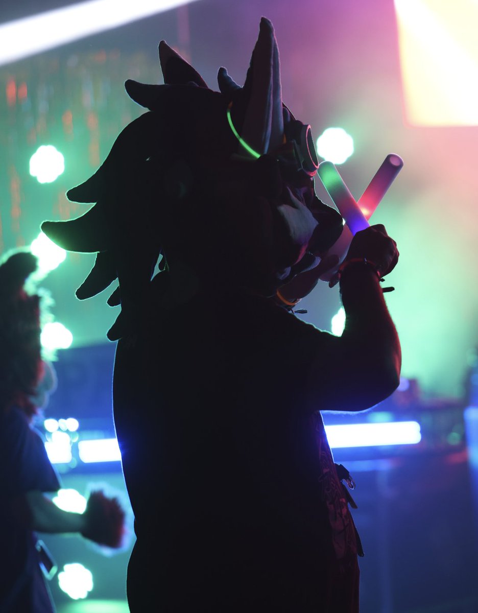 al π―πΉπΌ (@aolun8) on Twitter photo When the rim light hits just right π©π When the rim light hits just right π©π