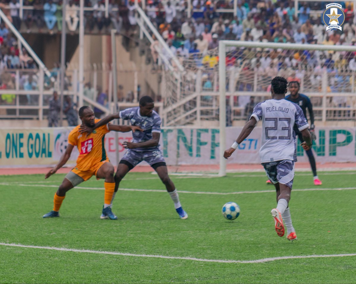 ShootingSc's tweet photo. MD8 MOMENTS 🔵⭐

Snaps from our dramatic 1-1 draw away at Kano Pillars.

A tightly contested match in Kano tackles, chances, and a late strike from the Oluyole Warriors.

📸 Swipe through the action

Up Shooting.

#NPFL26 | #KANSHO | #3SC https://t.co/H1bFvNz2mf