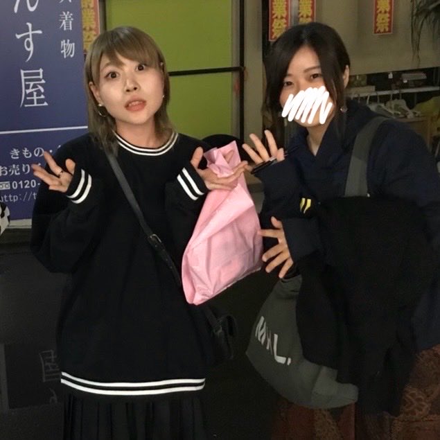 ___sy0815's tweet photo. わーーーーん😭😭😭
嬉しい😭😭😭
大好きなFINLANDSを初めて観れた日から7年経ちました…懐かしい写真…
いろんな変化があり人生の分岐点をたくさん迎えてきたけど、何年経ってもFINLANDSと冬湖さんはわたしの生活の一部です🥲これからも愛し続けます🥲 https://t.co/jy7oELwHMD