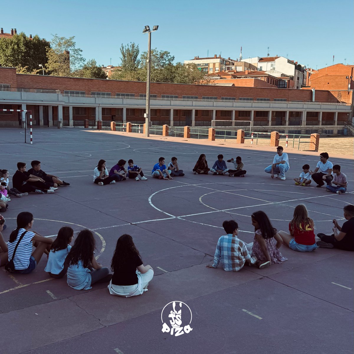 ✨ Aquí os dejamos un pequeño resumen en fotos de estos últimos días en el Centro Juvenil de las Secciones. 

¡Hemos comenzado con muchísima energía, ilusión y ganas de seguir compartiendo momentos únicos! 💪🎉