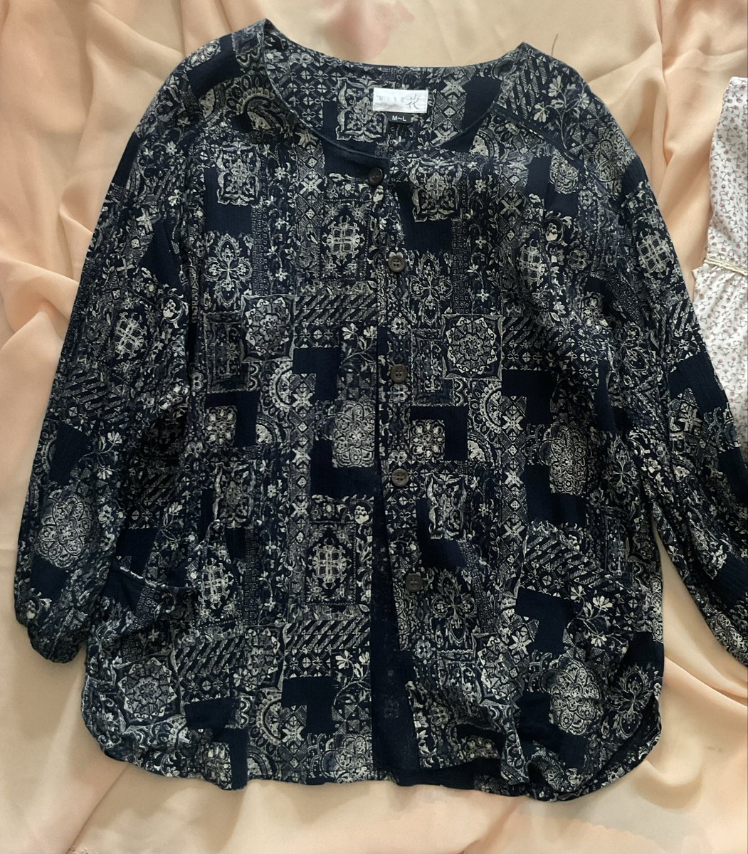 เมว (slow) tweet media