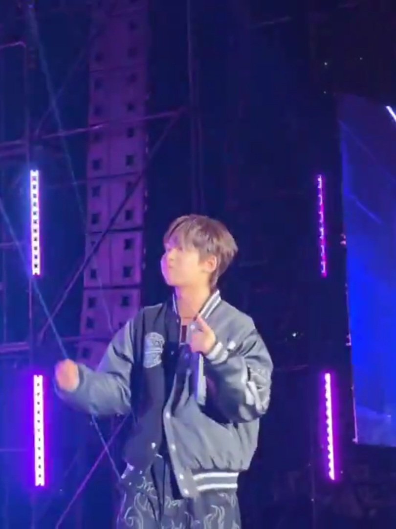 YOONDERLAND🕺 tweet media