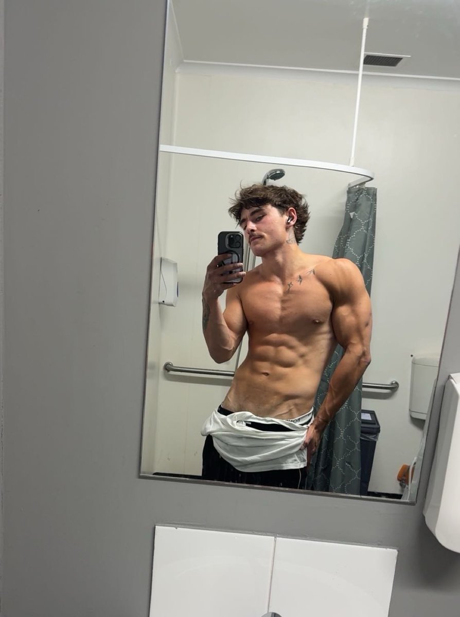 ❗️Competition Time❗️

With two prizes to be won. What do you have to do?

Like, repost and comment on this post and subscribe to either (or both) of my OnlyFans.
Premium Prize: 1 x personalised video and a pair of underwear.
Regular Prize: 1 x pair of underwear.

Closes: Sunday