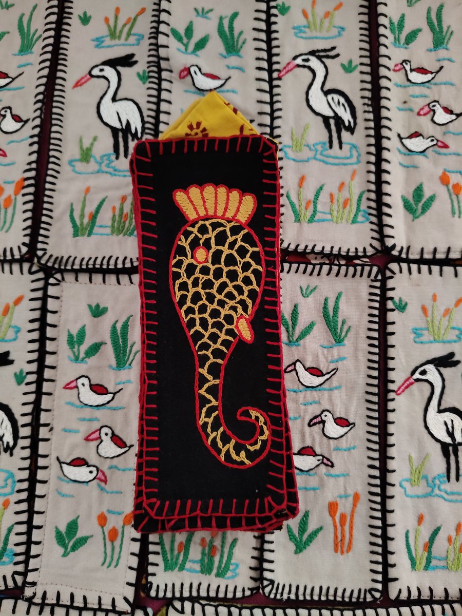 Ahambhumika's tweet image. It&apos;s been over two weeks since we relaunched our website - still waiting for our very first order !
To celebrate,we&apos;re gifting our first 10 customers a zipper purse, a handkerchief and 2 bookmarks or 2 coasters 
Would you like to be one of the lucky ones? 
#supportSmall #handmade