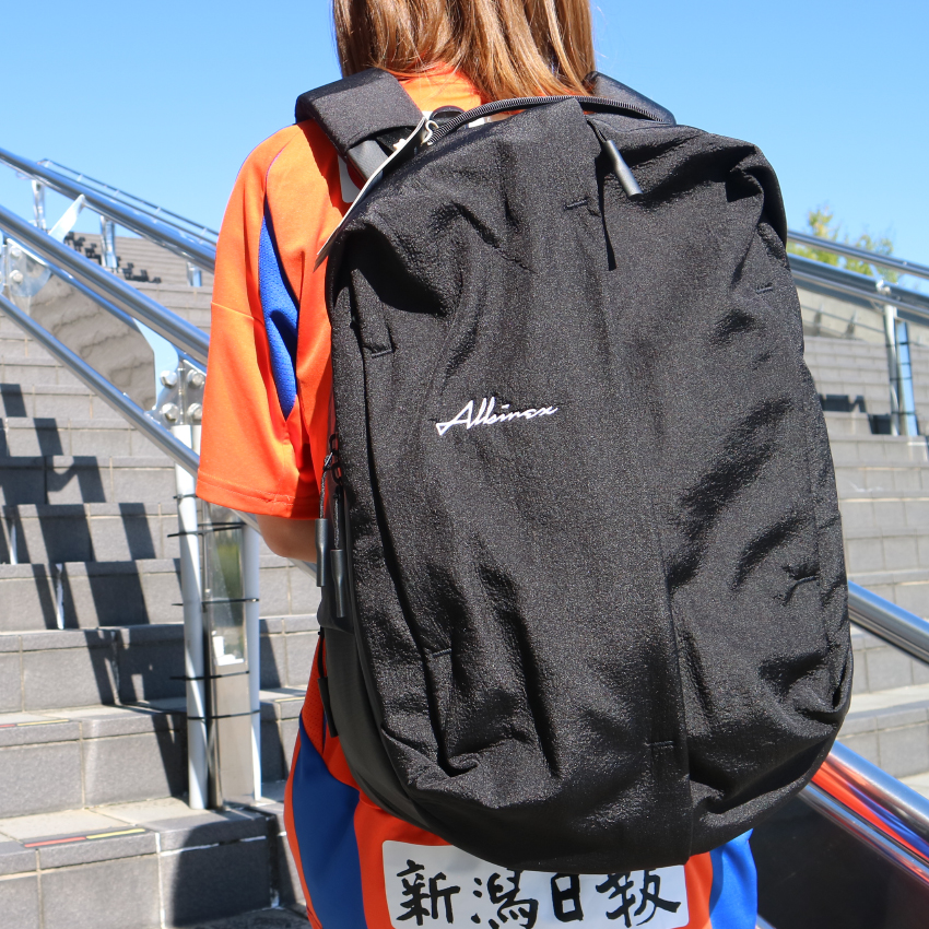 🆕10/18(土)新グッズ情報 ALBIREX×adidasの高性能バッグが登場