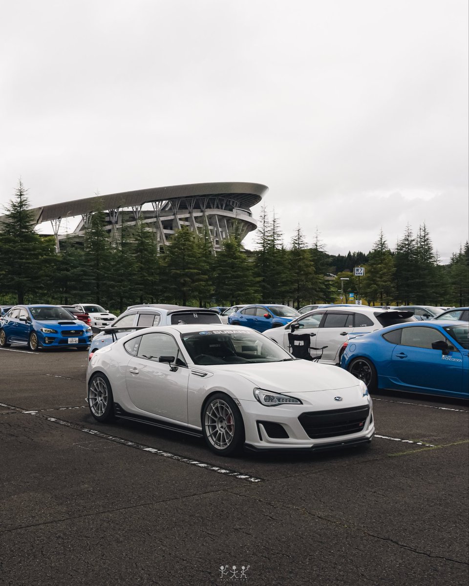 ren_86_r's tweet image. お待たせしました🫡
#AutumnSUBARU2025 の写真を共有いたします！

主に12時〜14時半頃に撮っていたので、撮影できていない車もあるかもしれません…
9割以上は撮影できたと思います🙇

参加された方々に届くように拡散お願いいたします🤲

📸リンク↓
drive.google.com/drive/folders/…