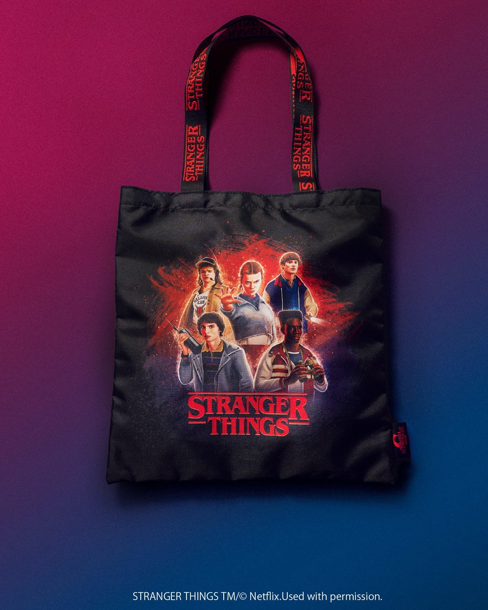 📢 𝐒𝐓𝐑𝐀𝐍𝐆𝐄𝐑 𝐓𝐇𝐈𝐍𝐆𝐒 ✨️ ＼ 11月25日発売のsmart1月号