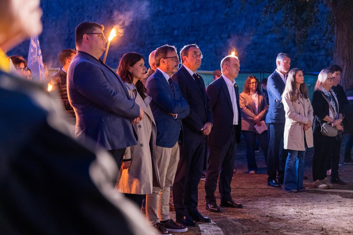 📸 Participem en els actes d'homenatge al president Lluís Companys, en el 85è aniversari del seu afusellament.