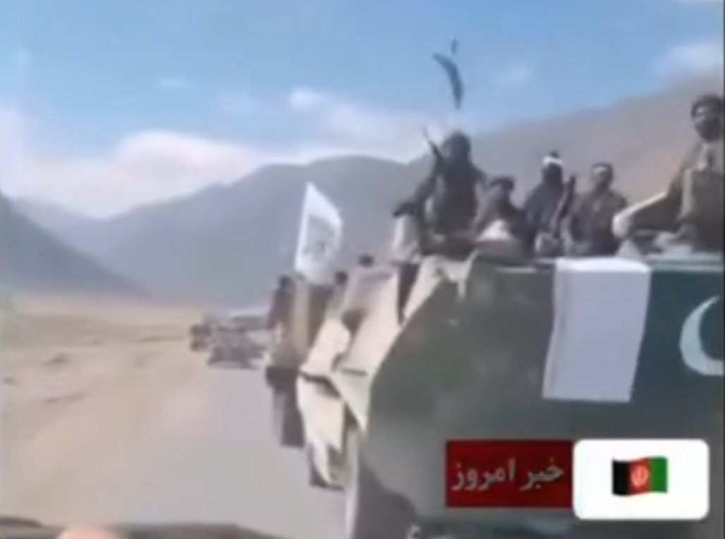 Jb21bh's tweet image. #AfghanForces reportedly destroyed multiple #Pakistani checkpoints along the Durand Line in Spin Boldak, capturing dozens of #PakistanArmy soldiers alive.They also seized a significant cache of light and heavy weapons, including tanks, and transported them into Afghan territory.