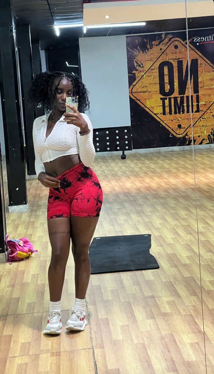 IfunanyaDelilah's tweet photo. I may not have Big Bum Bum, but I have good character https://t.co/Ug9coBK1ru