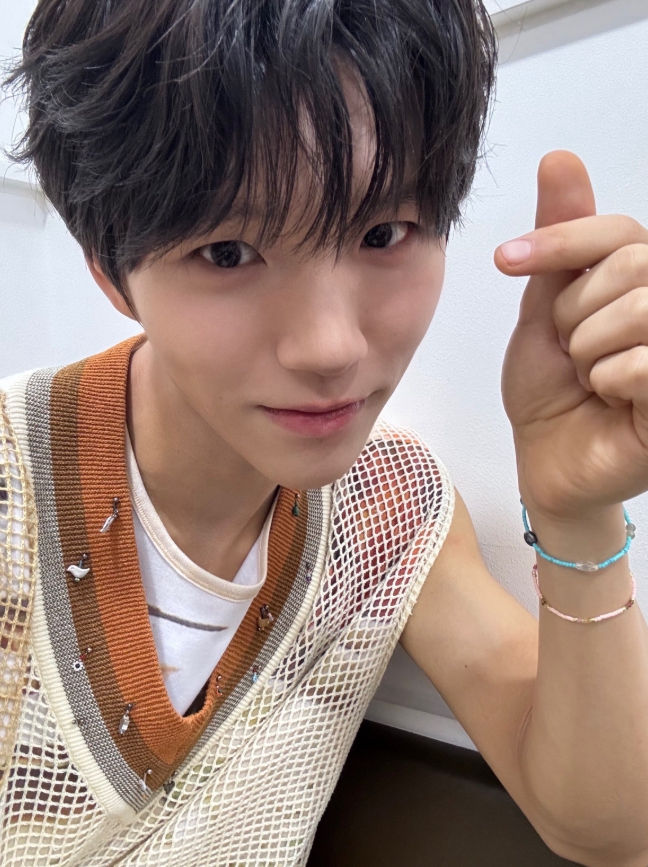 ccnmade's tweet image. [celeb]     

#Nctwish #시온 #재희 님께서 최창남메이드 제품을 착용해주셨습니다  

#최창남메이드 #팔찌 #귀걸이 #반지 #sion #jaehee
#ccnmade #bracelet #ring #엔시티위시