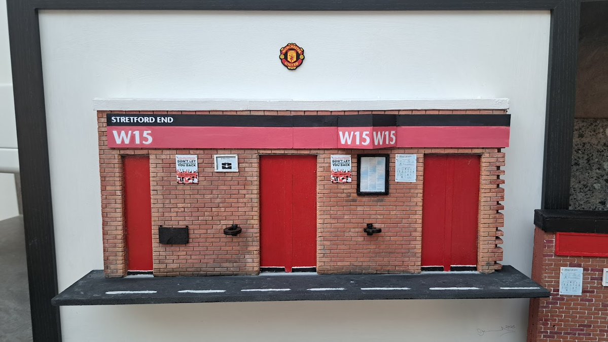 modelturnstiles's tweet image. Old Trafford Turnstile Models.............Yes they are models!! They can go on your wall or on your Work desk. Ideal for that fan who would like the most unique of gifts . see my website modelturnstiles.com for details @UnitedStandMUFC @StretfordEnd @RedDevilsHub…