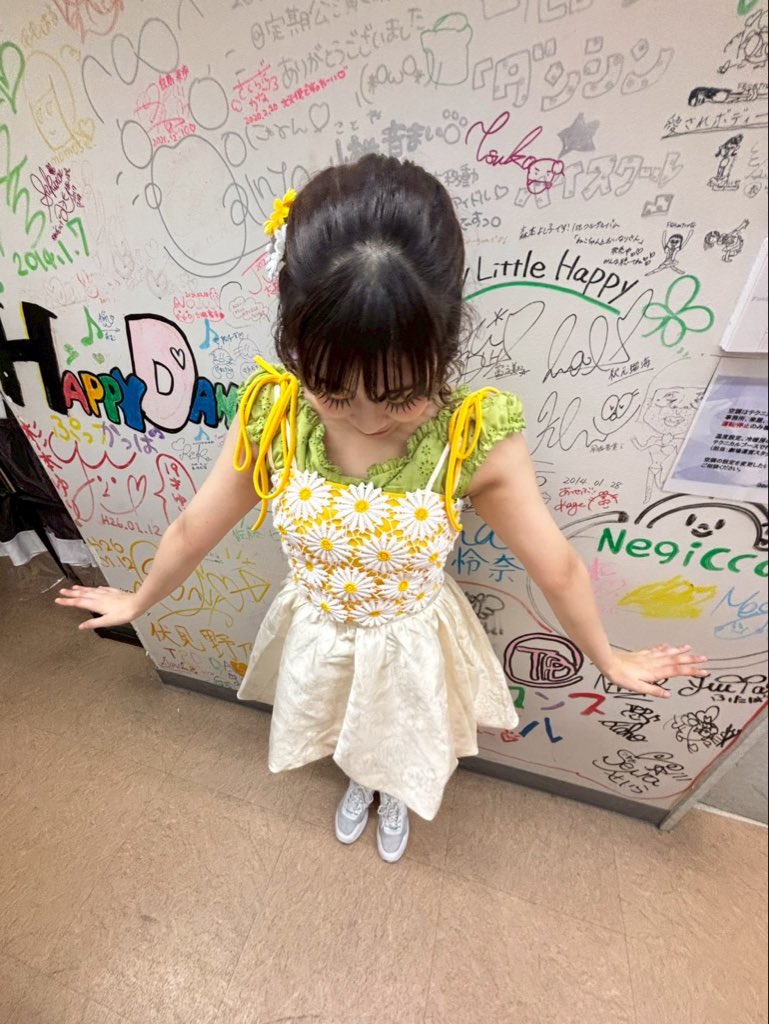 10/14☺︎‼︎

木曜日からANNAさんMAUさんが代演で来てくださいましたー😍！

公演合間みんなで食べたおでんも美味しかったー🍢♡

お衣装アレンジもみんなおしゃれさんすぎて👏
来週はみんなどうするのかなー？って私が楽しみです🤭💓