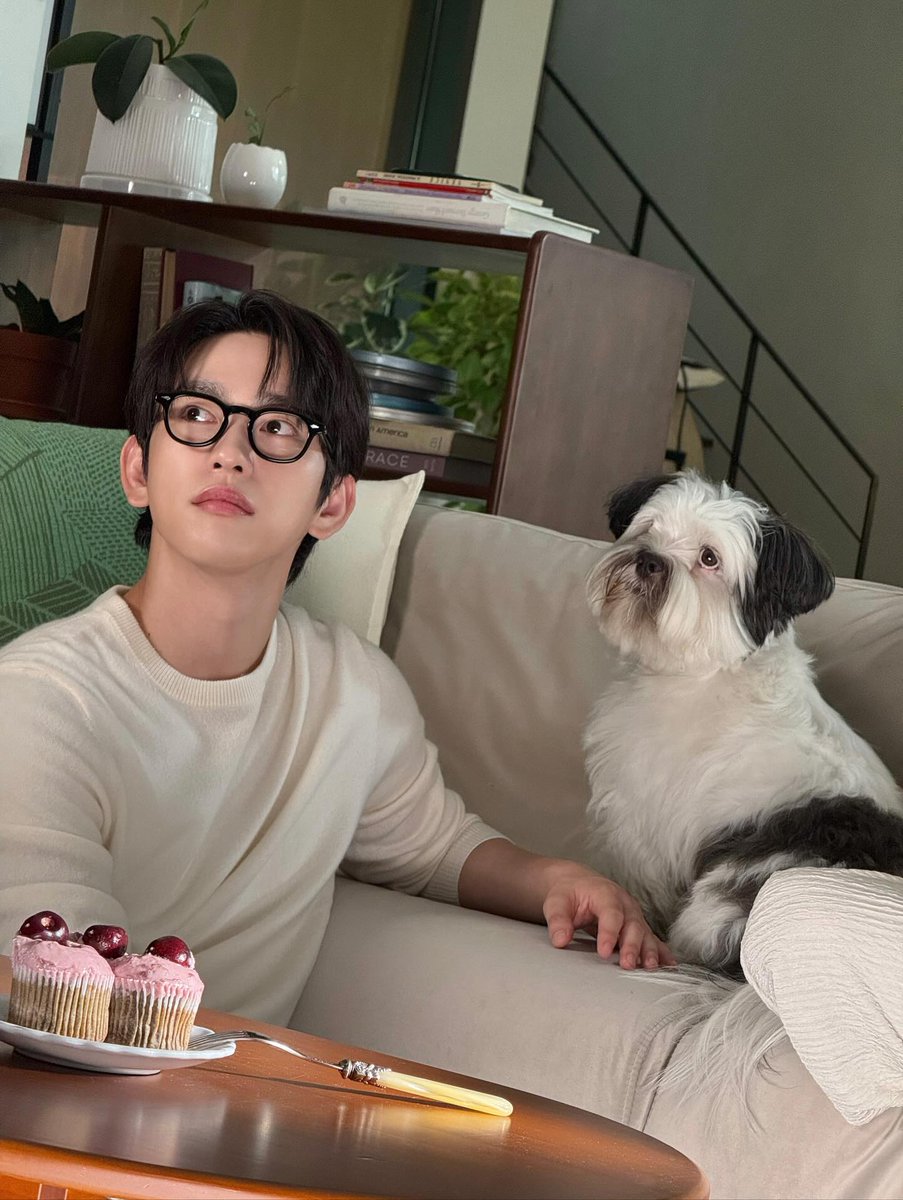 투녕 tweet media