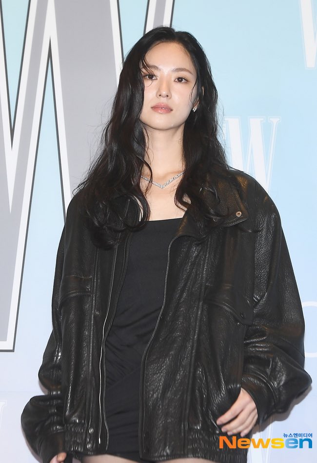 오늘 머리부터 발끝까지 스타일링 너무 좋아!!!!!!!!!!!!!!!!!! 💕💕💕💕💕💕
#전여빈 #JeonYeoBeen