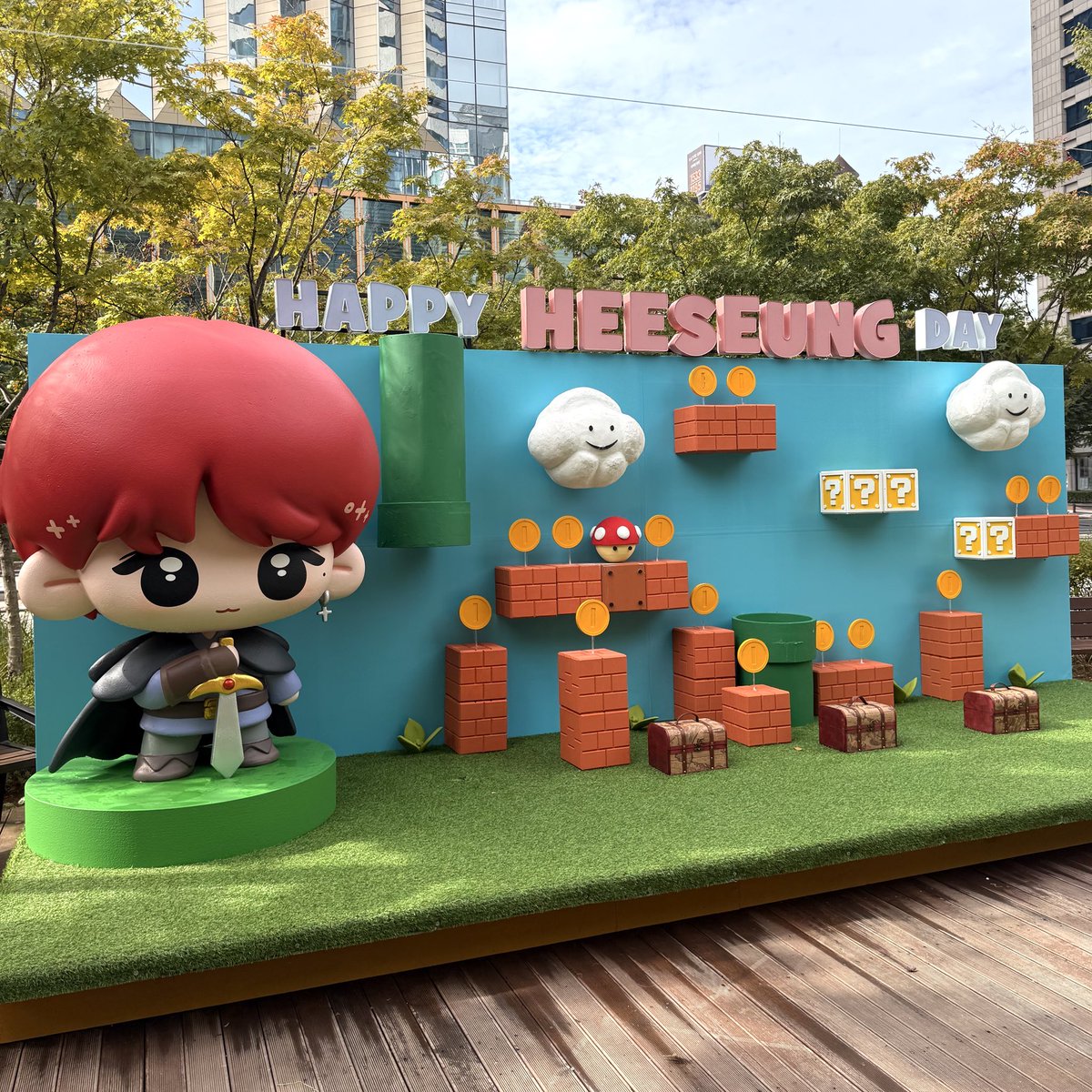 en_tashii's tweet image. HEESEUNG also saw this birthday project beside Hybe building🥹