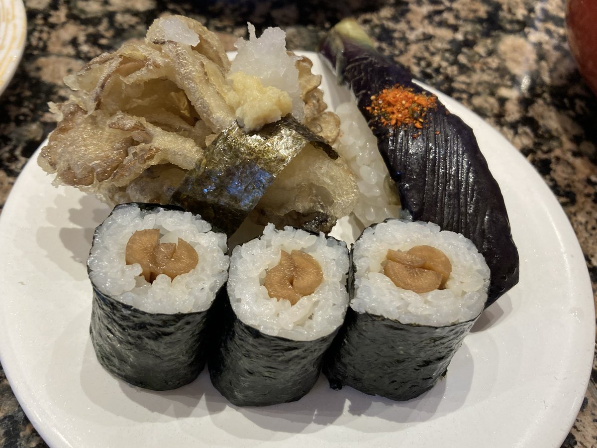 【ゆる募】
がってん寿司で絶対に食べたい3皿

皆の必食3皿が知りたいのぅ！
わしは…
がってん真鯛、トロびんちょう、揚げネギいかマヨじゃ😤...いや、やっぱり中トロも...。チュロスも...。

（これは秋のおすすめ3貫握り）