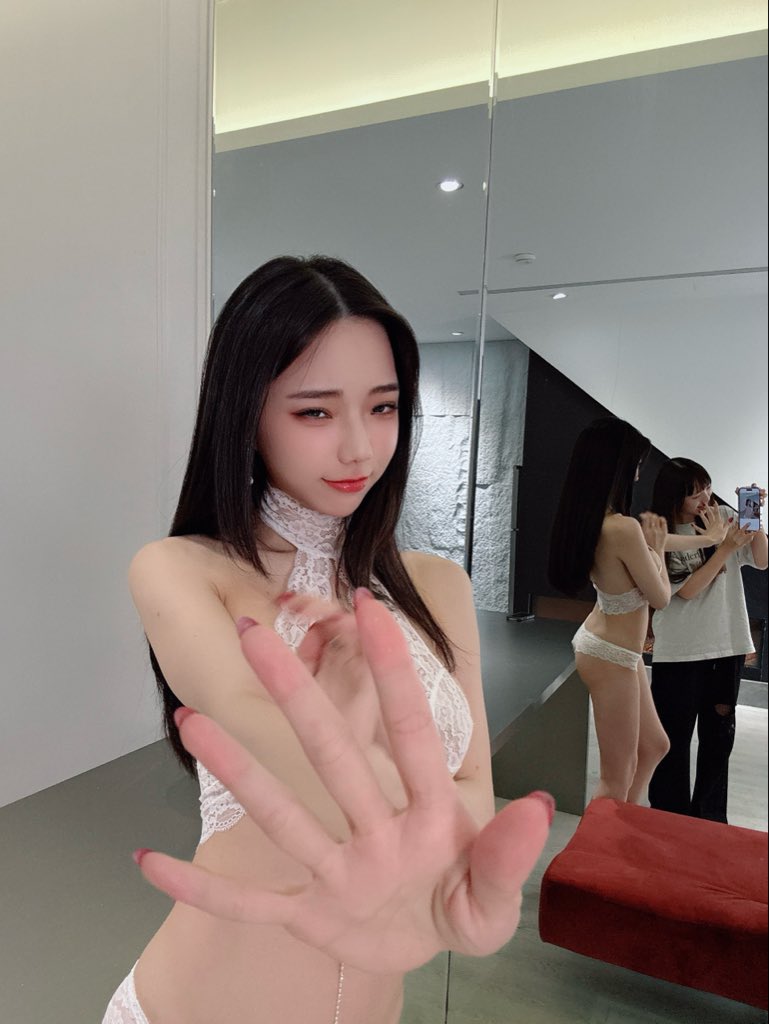 我就說我要退休了！
助理一直偷拍我幹嘛！！ https://t.co/hb7OaSF1GO