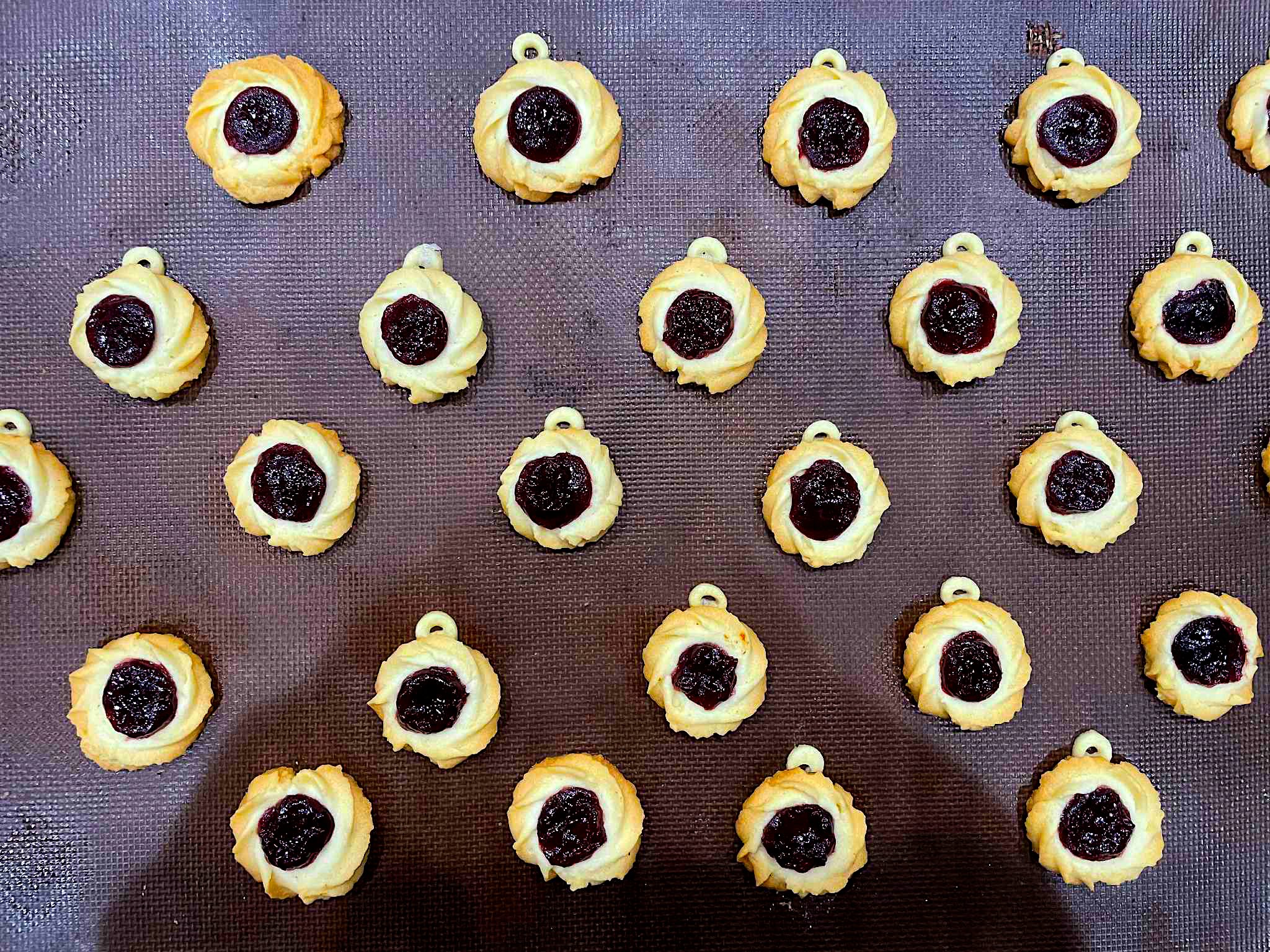 大吉さん専用ページ 砂)ヘッダーの3種の紙モノ探してます (@s32710) / X