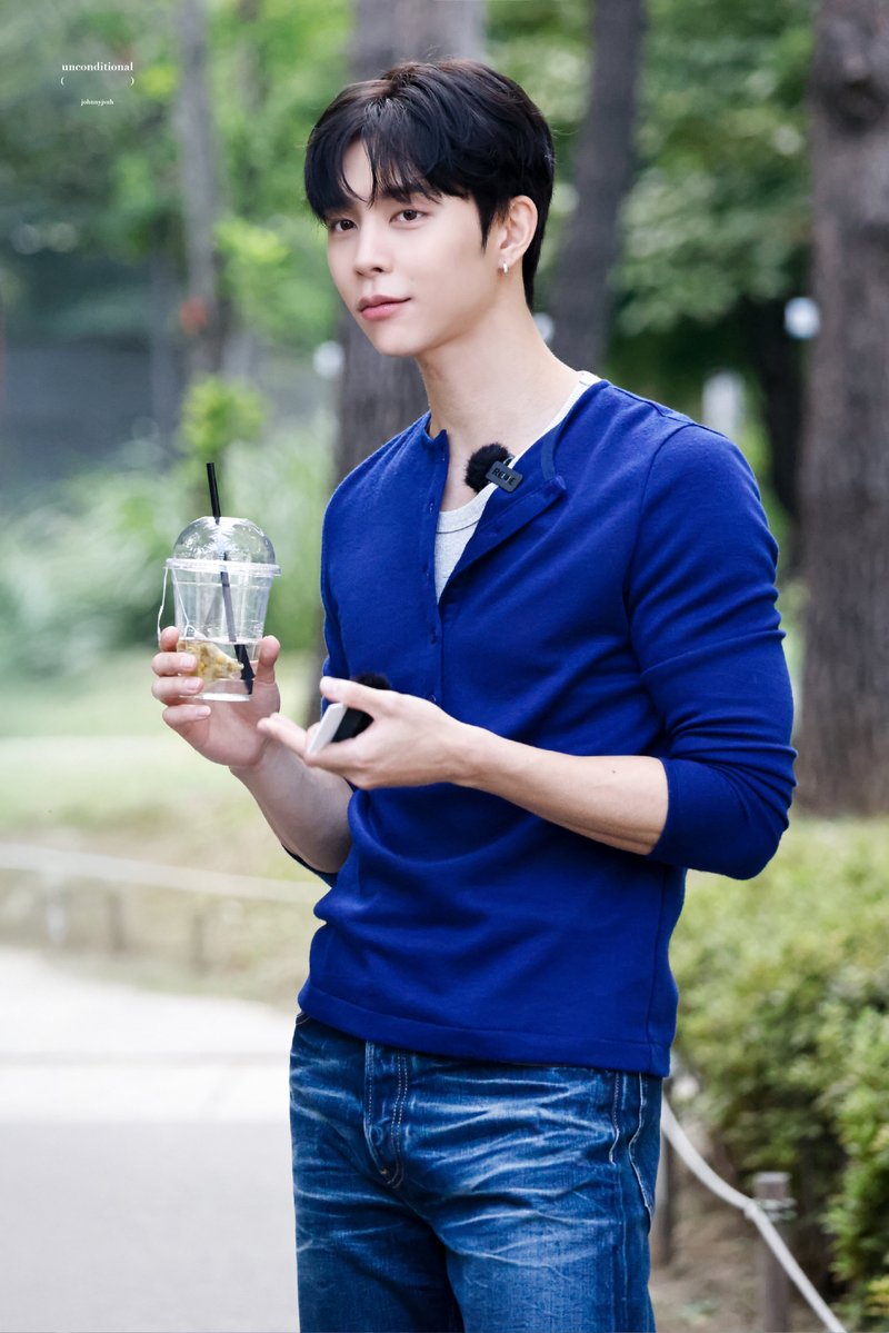 unconditionalJS's tweet image. 250909
#쟈니          #JOHNNY
#영호          #ジャニー
#NCT        #NCT127
#쟌소리      #JOHNNYSAYS