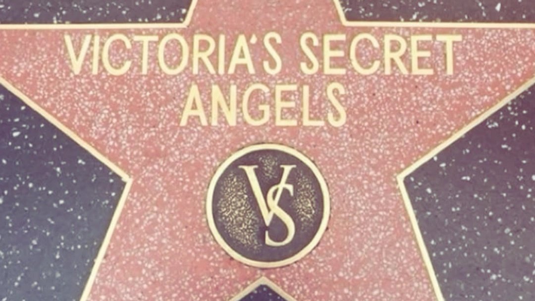 Today is the day of the girls' Super Bowl 🪽 #VSFashionShow