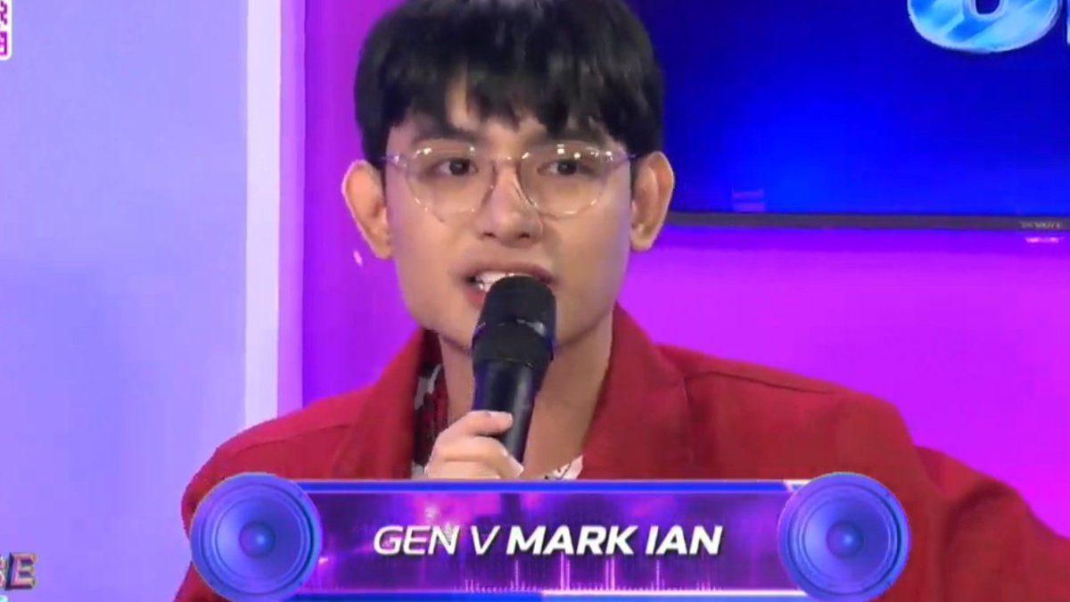 kdrama_vibes's tweet photo. MARK IAN GANAPS TODAY!
sobrang busy niyan 🥹🤣 from #KapatidKonek to @vibephtv
@TV5manila #MarkIanGarcia #MarkIan
Yung last pic 🤣🤣🤣 https://t.co/OWLNAx3vZ9
