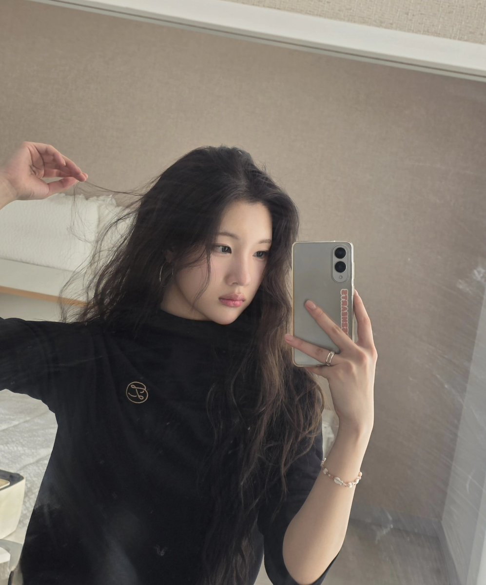 251015 JUUN WEVERSE POST 

#Hearts2Hearts #하츠투하츠 <a href="/Hearts2Hearts/">Hearts2Hearts</a>