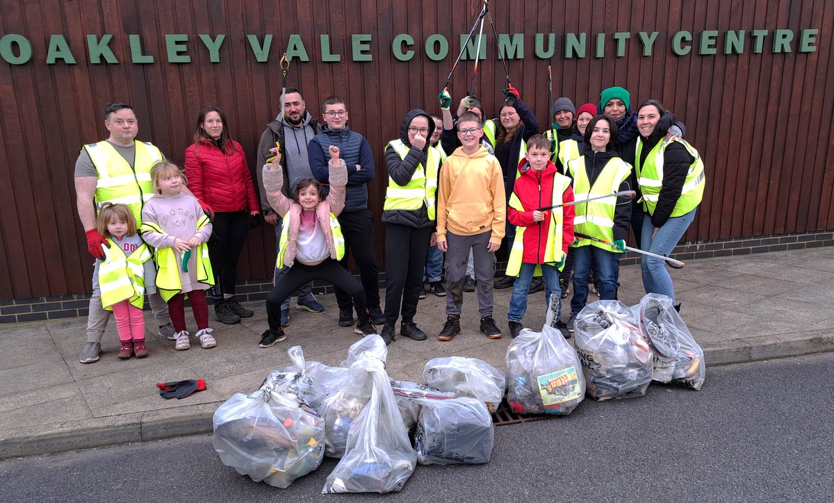Taking a minute today to shoutout the Oakley Vale Rangers! ♻️

This incredible group is a example of the best of our community - with people young and old coming together for regular litter picks, in exchange for free music lessons 🎸

Drop some love in the comments 💬
