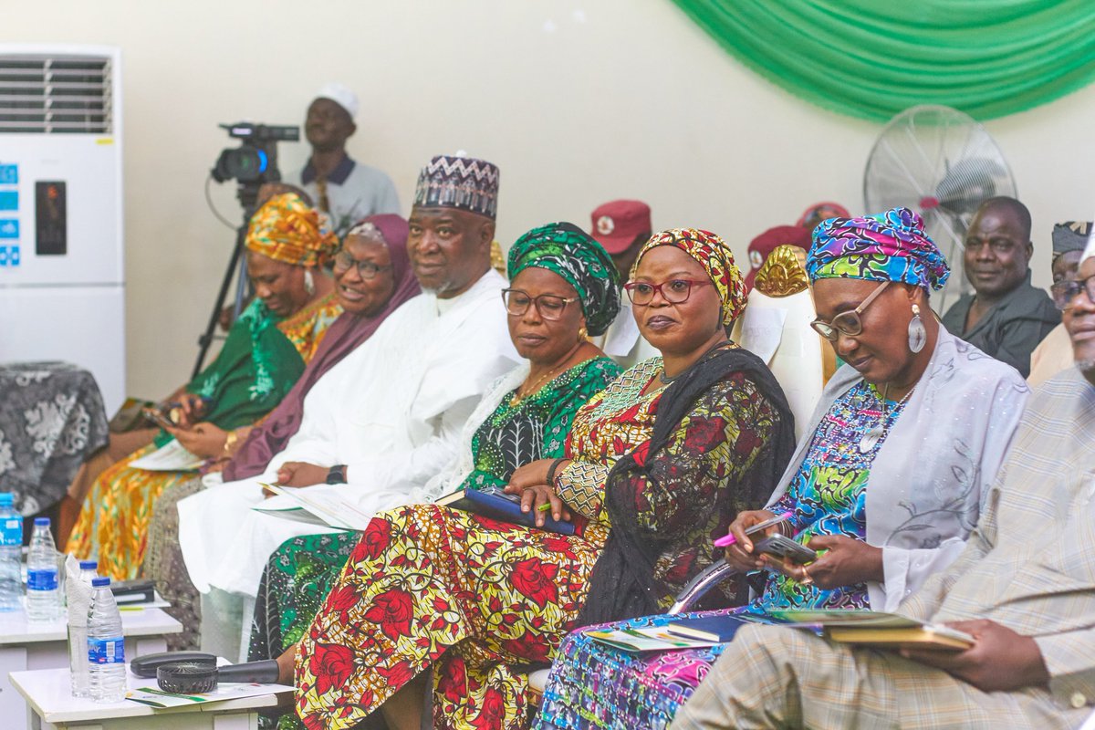 MaryNoelBerje's tweet photo. THREE DAY CAPACITY BUILDING BY NG CARES...
I represented H E wife of the Gov, N/S Haj Fatima Moh'd Bago, at a 3 day step-down training program organized by NG CARES in collaboration with the FCSU. The training focused on the Grievance Redress Mechanism and GBV.
#NGcares #GBV https://t.co/6rq25iOheS